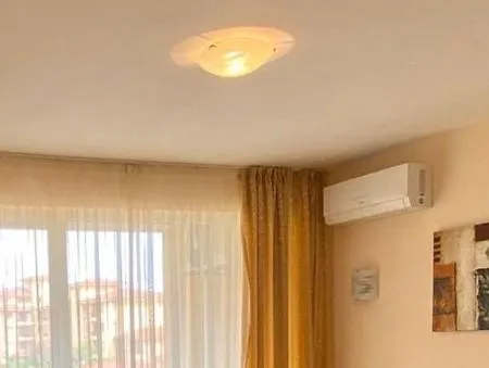Apartamento Studio With A Large Balcony студия с большим балконом в Magic Dreams *