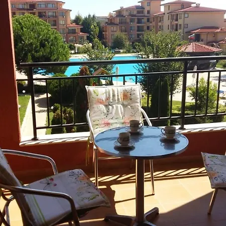 Studio With A Large Balcony студия с большим балконом в Magic Dreams Apartman Szveti Vlasz